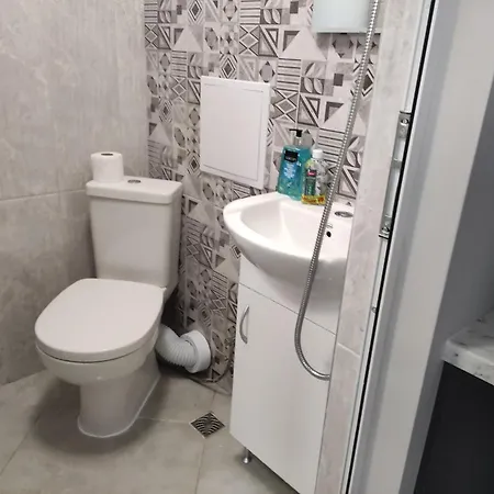 студио в центъра на град бургас. * Burgaz